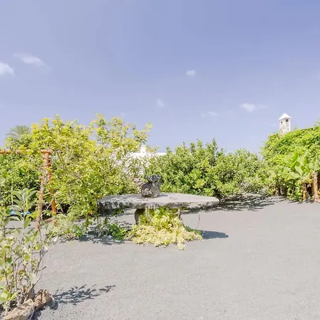 Casa Emblemática Garaday Lanzarote * Tinajo