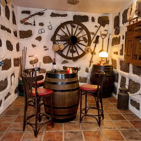 Casa Emblematica Garaday Lanzarote Kır Evi Tinajo