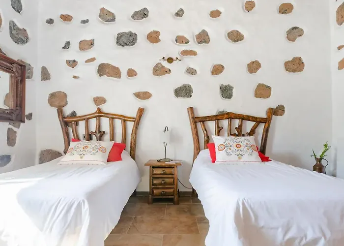 Casa Emblematica Garaday Lanzarote. منزل ريفي تيناجون