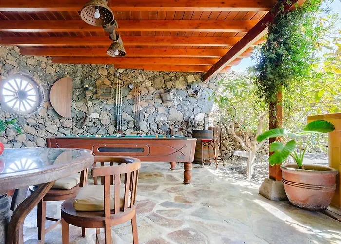 Kır Evi Casa Emblematica Garaday Lanzarote. Tinajo
